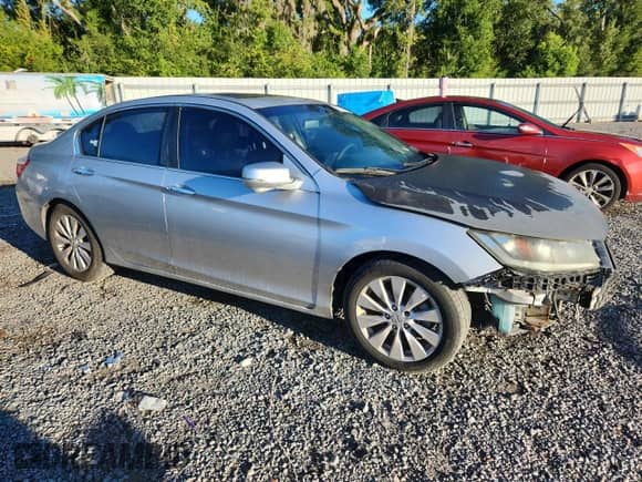 2015 Honda Accord EX-L с VIN 1HGCR2F83FA042419, выставлен на аукционе Copart как лот 81637015 с пробегом 275 364 миль миль и Списание • Salvage title. История ставок и продаж доступна на DreamBid. Изображение 4.