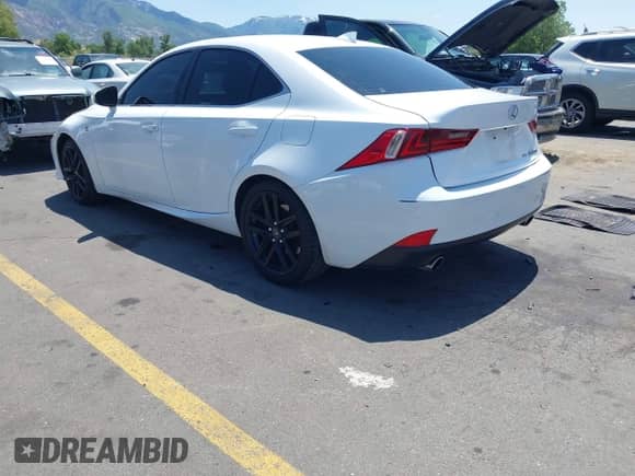 2014 Lexus IS 350 with VIN JTHCE1D23E5004892, listed as a IAAI auction lot 42401727 with 182,136 mi miles and . Bid and sale history available at DreamBid. Image 3.