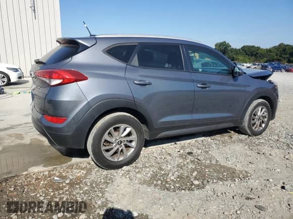 2016 Hyundai Tucson SE with VIN KM8J33A40GU113198, listed as a Copart auction lot 80262105 with 130,498 mi miles and Salvage title. Bid and sale history available at DreamBid. Image 3.