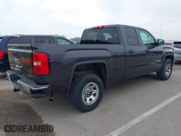 2015 GMC Sierra 1500 with VIN 1GTR1TEH9FZ184816, listed as a IAAI auction lot 41988037 with 135,721 mi miles and . Bid and sale history available at DreamBid. Image 4.