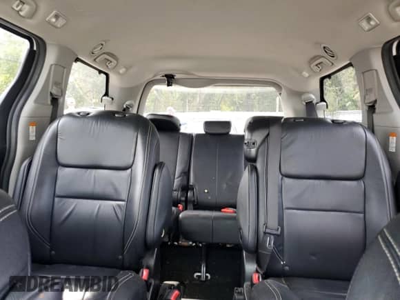 2018 Toyota Sienna SE Premium with VIN 5TDXZ3DC9JS953864, listed as a Copart auction lot 81602955 with 125,295 mi miles and Clean title. Bid and sale history available at DreamBid. Image 10.