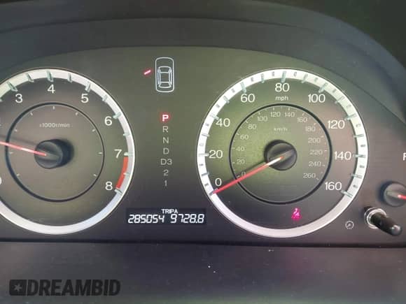 2011 Honda Accord EX-L with VIN 1HGCP2F87BA133323, listed as a IAAI auction lot 43392321 with 285,054 mi miles and . Bid and sale history available at DreamBid. Image 7.