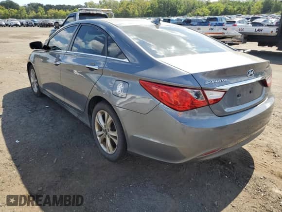 2011 Hyundai Sonata Limited с VIN 5NPEC4AC2BH272732, выставлен на аукционе Copart как лот 81110195 с пробегом 141 595 миль миль и Списание • Salvage title. История ставок и продаж доступна на DreamBid. Изображение 2.