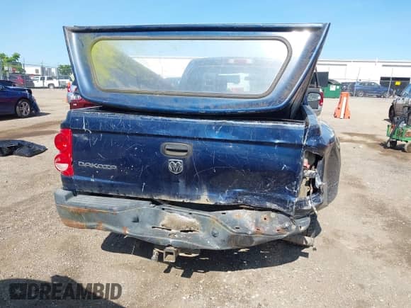 2006 Dodge Dakota ST with VIN 1D7HE22K56S532507, listed as a IAAI auction lot 42355536 with 136,569 mi miles and . Bid and sale history available at DreamBid. Image 16.