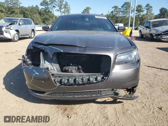 2017 Chrysler 300 S с VIN 2C3CCABG2HH538571, выставлен на аукционе Copart как лот 84946855 с пробегом 139 234 миль миль и Списание • Salvage title. История ставок и продаж доступна на DreamBid. Изображение 5.