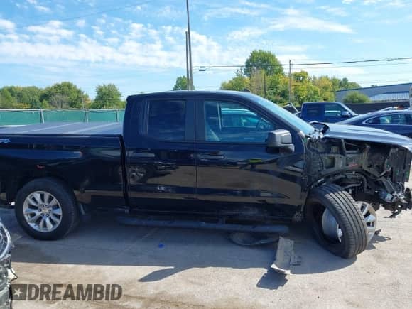 2021 Chevrolet Silverado 1500 Custom с VIN 1GCRYBEF5MZ114540, выставлен на аукционе IAAI как лот 43146348 с пробегом 89 322 миль миль и . История ставок и продаж доступна на DreamBid. Изображение 14.