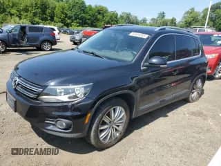 2014 Volkswagen Tiguan SE с VIN WVGBV3AX8EW532247, выставлен на аукционе Copart как лот 66505205 с пробегом 172 786 миль миль и Чистый • Clean title. История ставок и продаж доступна на DreamBid. Изображение 1.