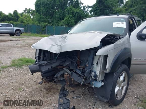 2007 Chevrolet Avalanche 3LT с VIN 3GNFK12337G136587, выставлен на аукционе IAAI как лот 42745784 с пробегом 178 358 миль миль и . История ставок и продаж доступна на DreamBid. Изображение 6.