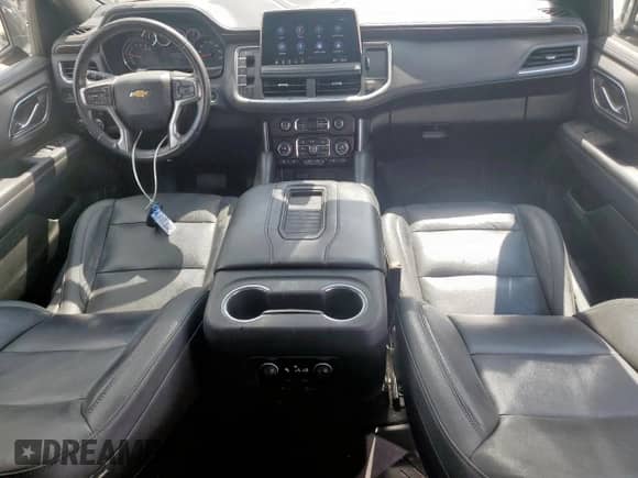 2021 Chevrolet Tahoe LT z VIN 1GNSCNKDXMR377599, wystawiony jako Copart lot #68532225 z przebiegiem 124 686 mil mil oraz Szkoda całkowita • Salvage title. Historia ofert i sprzedaży dostępna na DreamBid. Obrazek 8.