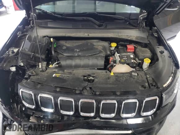 2022 Jeep Compass Limited with VIN 3C4NJDCB7NT113249, listed as a Copart auction lot 85197645 with 37,158 mi miles and Salvage title. Bid and sale history available at DreamBid. Image 12.