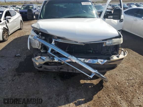 2005 Chevrolet Suburban LT z VIN 3GNGC26U65G247934, wystawiony jako Copart lot #81658805 z przebiegiem 139 357 mil mil oraz Szkoda całkowita • Salvage title. Historia ofert i sprzedaży dostępna na DreamBid. Obrazek 11.