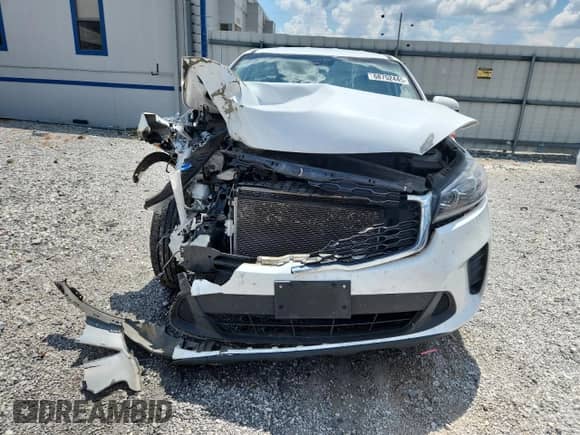 2020 Kia Sorento LX с VIN 5XYPG4A53LG618231, выставлен на аукционе Copart как лот 68752445 с пробегом 108 132 миль миль и Списание • Salvage title. История ставок и продаж доступна на DreamBid. Изображение 5.