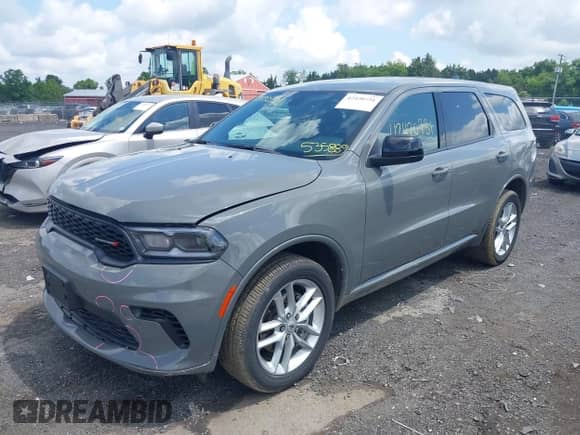 2025 Dodge Durango GT with VIN 1C4RDJDG4SC535889, listed as a IAAI auction lot 42420731 with 2,572 mi miles and . Bid and sale history available at DreamBid. Image 2.