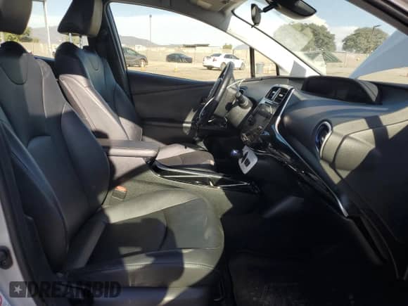 2018 Toyota Prius Two с VIN JTDKARFU6J3550906, выставлен на аукционе Copart как лот 71531595 с пробегом 203 507 миль миль и Списание • Salvage title. История ставок и продаж доступна на DreamBid. Изображение 7.