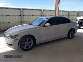 2015 BMW 3 Series 328i с VIN WBA3A5G5XFNP34338, выставлен на аукционе Copart как лот 82522135 с пробегом 138 362 миль миль и Чистый • Clean title. История ставок и продаж доступна на DreamBid. Изображение 1.