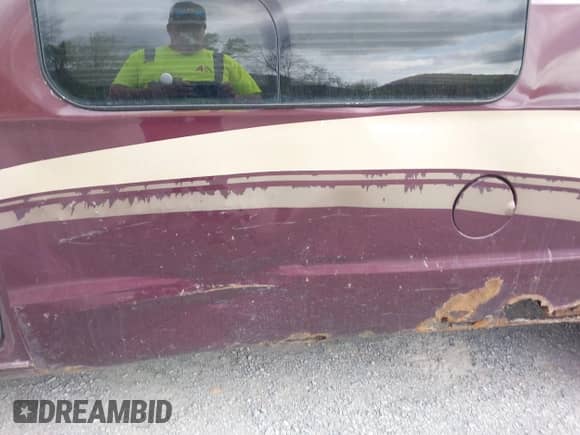 2002 Dodge Cargo with VIN 2B6HB11Y12K118300, listed as a IAAI auction lot 42075514 with 236,236 mi miles and . Bid and sale history available at DreamBid. Image 6.