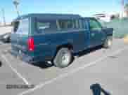 1998 Chevrolet Silverado 1500 с VIN 1GCEC14W4WZ113052, выставлен на аукционе IAAI как лот 43529729 с пробегом 262 702 миль миль и . История ставок и продаж доступна на DreamBid. Изображение 4.