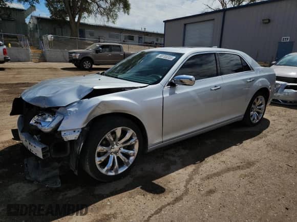 2020 Chrysler 300 Limited с VIN 2C3CCAEG5LH115343, выставлен на аукционе Copart как лот 80703355 с пробегом 44 846 миль миль и Списание • Salvage title. История ставок и продаж доступна на DreamBid. Изображение 1.