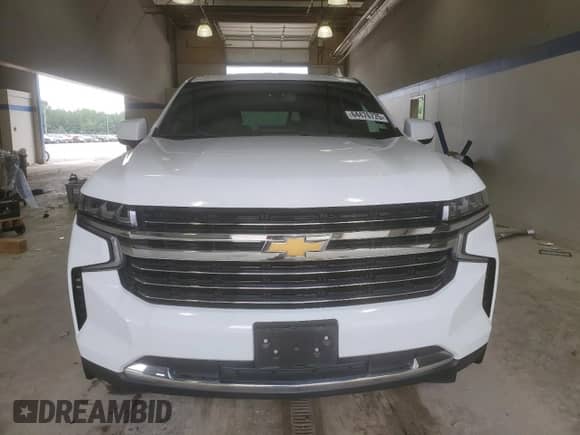 2021 Chevrolet Suburban LT с VIN 1GNSKCKD1MR383346, выставлен на аукционе Copart как лот 64476725 с пробегом 41 392 миль миль и Списание • Salvage title. История ставок и продаж доступна на DreamBid. Изображение 5.