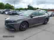 2023 Toyota Camry SE с VIN 4T1G11AKXPU151363, выставлен на аукционе IAAI как лот 42984105 с пробегом 67 559 миль миль и . История ставок и продаж доступна на DreamBid. Изображение 2.