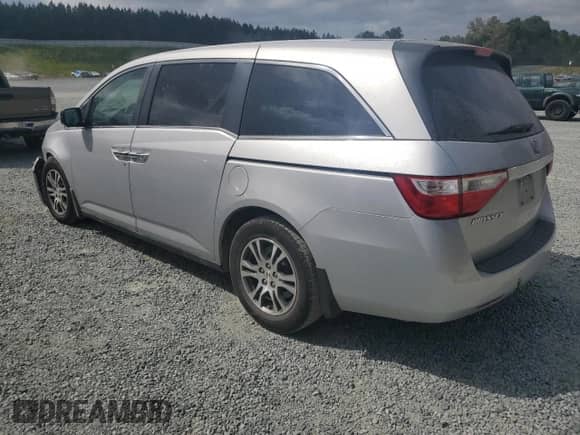 2013 Honda Odyssey EX с VIN 5FNRL5H40DB026852, выставлен на аукционе Copart как лот 83922825 с пробегом 193 113 миль миль и Списание • Salvage title. История ставок и продаж доступна на DreamBid. Изображение 2.
