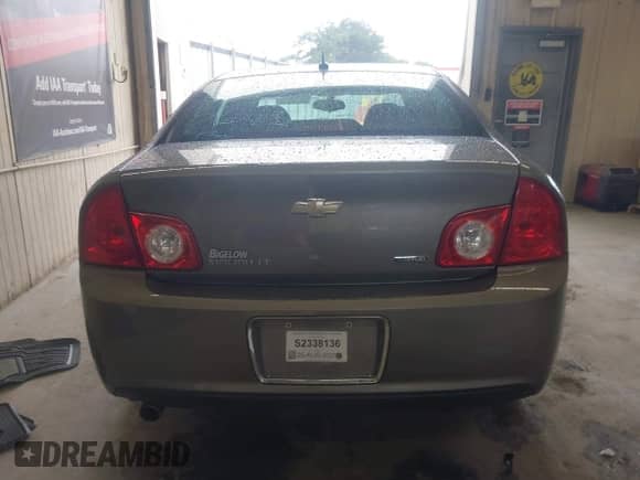 2010 Chevrolet Malibu 1LT с VIN 1G1ZC5E07A4125665, выставлен на аукционе IAAI как лот 42905068 с пробегом 105 000 миль миль и . История ставок и продаж доступна на DreamBid. Изображение 16.