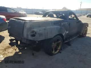 2003 Chevrolet SSR LS z VIN 1GCES14PX3B101259, wystawiony jako Copart lot #74279454 z przebiegiem Nie podano mil oraz Nie do naprawy • Non repairable. Historia ofert i sprzedaży dostępna na DreamBid. Obrazek 3.