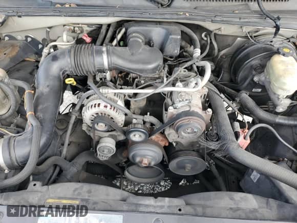 2007 Chevrolet Silverado 1500 Work Truck z VIN 1GCEC19X27Z184222, wystawiony jako Copart lot #83969195 z przebiegiem 340 111 mil mil oraz Szkoda całkowita • Salvage title. Historia ofert i sprzedaży dostępna na DreamBid. Obrazek 11.