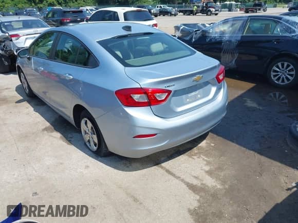 2018 Chevrolet Cruze LS with VIN 1G1BC5SM7J7172735, listed as a IAAI auction lot 42584080 with 91,015 mi miles and . Bid and sale history available at DreamBid. Image 3.