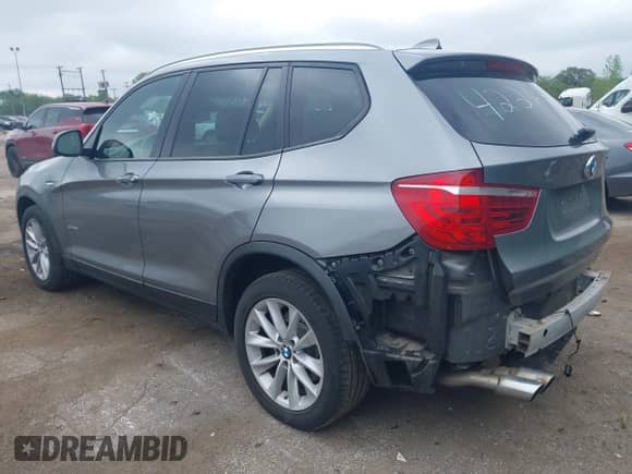 2015 BMW X3 sDrive28i с VIN 5UXWZ7C50F0M83190, выставлен на аукционе IAAI как лот 42264006 с пробегом 176 432 миль миль и . История ставок и продаж доступна на DreamBid. Изображение 3.
