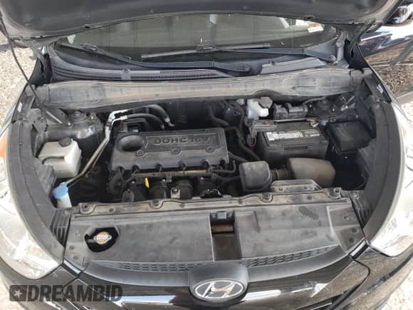 2011 Hyundai Tucson GLS with VIN KM8JU3AC9BU292127, listed as a Copart auction lot 80442245 with 161,027 mi miles and Salvage title. Bid and sale history available at DreamBid. Image 12.