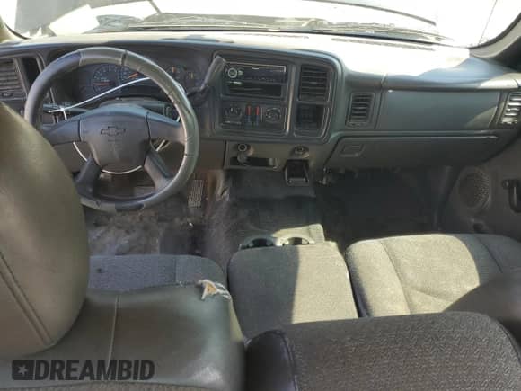 2007 Chevrolet Silverado 1500 Work Truck с VIN 1GCEC19X07Z123077, выставлен на аукционе Copart как лот 85562425 с пробегом 331 399 миль миль и Списание • Salvage title. История ставок и продаж доступна на DreamBid. Изображение 8.