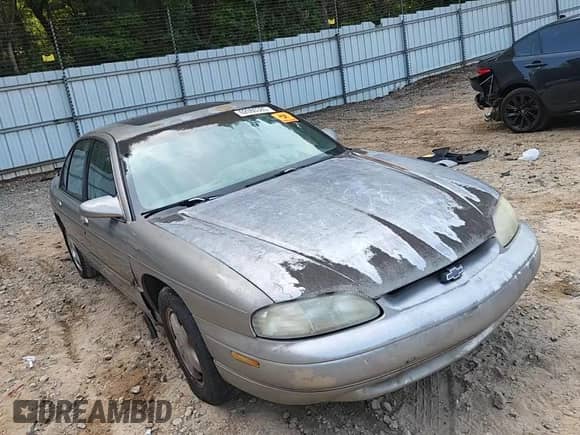1999 Chevrolet Lumina LTZ с VIN 2G1WN52K4X9106015, выставлен на аукционе Copart как лот 62060385 с пробегом 262 447 миль миль и Списание • Salvage title. История ставок и продаж доступна на DreamBid. Изображение 13.