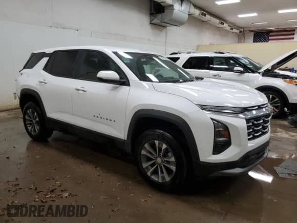 2026 Chevrolet Equinox FWD LT z VIN 3GNAXHEG5TL132433, wystawiony jako Copart lot #83807735 z przebiegiem 5 050 mil mil oraz Szkoda całkowita • Salvage title. Historia ofert i sprzedaży dostępna na DreamBid. Obrazek 4.