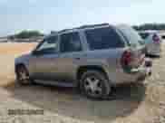 2005 Chevrolet TrailBlazer LT с VIN 1GNDS13S452379831, выставлен на аукционе Copart как лот 61535905 с пробегом 265 030 миль миль и Списание • Salvage title. История ставок и продаж доступна на DreamBid. Изображение 2.
