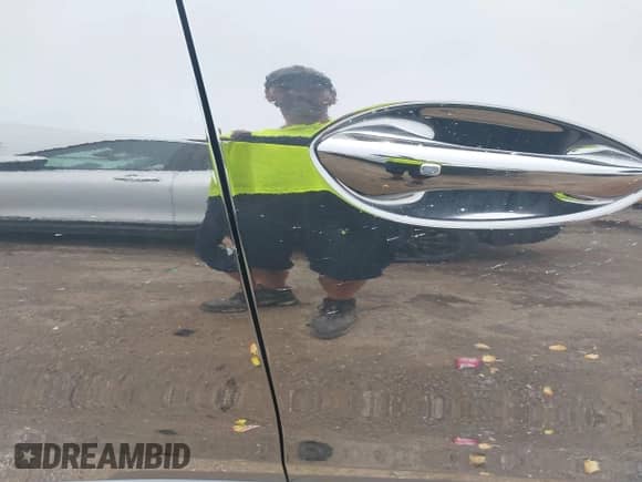 2024 Chevrolet Trax ACTIV with VIN KL77LKE20RC000424, listed as a IAAI auction lot 42476985 with 60,200 mi miles and . Bid and sale history available at DreamBid. Image 18.