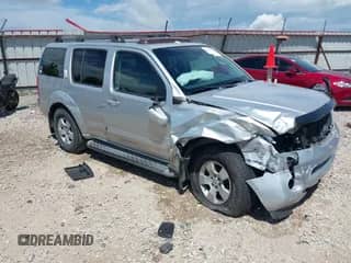 2007 Nissan Pathfinder S with VIN 5N1AR18U57C647876, listed as a IAAI auction lot 42569917 with 205,321 mi miles and . Bid and sale history available at DreamBid. Image 1.