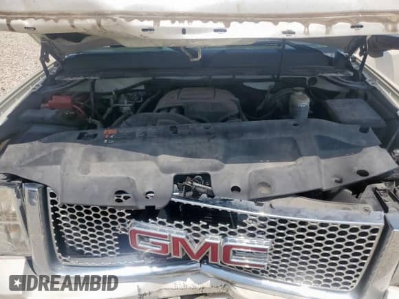 2011 GMC Sierra 1500 Denali with VIN 3GTP1XE2XBG368389, listed as a Copart auction lot 59590585 with 77,792 mi miles and Salvage title. Bid and sale history available at DreamBid. Image 11.