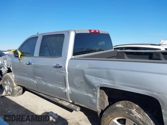 2017 Chevrolet Silverado 2500HD Work Truck z VIN 1GC1KUEG5HF122776, wystawiony jako IAAI lot #41386927 z przebiegiem 55 682 mil mil oraz . Historia ofert i sprzedaży dostępna na DreamBid. Obrazek 14.
