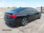 2018 BMW 7 Series 750i с VIN WBA7F0C59JGM23332, выставлен на аукционе IAAI как лот 42215338 с пробегом 61 911 миль миль и . История ставок и продаж доступна на DreamBid. Изображение 4.