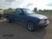 2000 Chevrolet S-10 с VIN 1GCCS1452Y8213855, выставлен на аукционе Copart как лот 65720625 с пробегом 105 199 миль миль и Чистый • Clean title. История ставок и продаж доступна на DreamBid. Изображение 4.