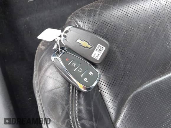 2016 Chevrolet Camaro 2SS с VIN 1G1FH3D77G0189051, выставлен на аукционе IAAI как лот 41958295 с пробегом 70 190 миль миль и . История ставок и продаж доступна на DreamBid. Изображение 11.