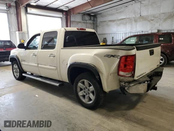 2013 GMC Sierra 1500 SLT с VIN 3GTP2WE76DG271387, выставлен на аукционе Copart как лот 81910245 с пробегом 137 941 миль миль и Чистый • Clean title. История ставок и продаж доступна на DreamBid. Изображение 2.