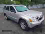 2008 Jeep Grand Cherokee Laredo с VIN 1J8GR48K98C136485, выставлен на аукционе IAAI как лот 42416516 с пробегом 101 884 миль миль и . История ставок и продаж доступна на DreamBid. Изображение 1.
