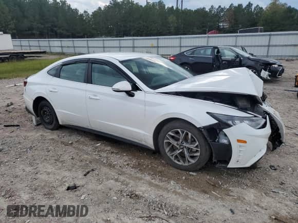 2021 Hyundai Sonata SEL с VIN 5NPEL4JAXMH078502, выставлен на аукционе Copart как лот 81819535 с пробегом 106 225 миль миль и Списание • Salvage title. История ставок и продаж доступна на DreamBid. Изображение 4.