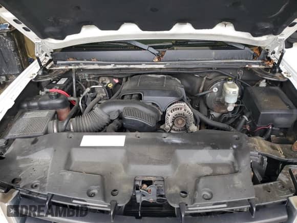 2008 GMC Sierra 1500 SLT z VIN 2GTEK19J181325905, wystawiony jako Copart lot #56391725 z przebiegiem 186 408 mil mil oraz Czysty tytuł • Clean title. Historia ofert i sprzedaży dostępna na DreamBid. Obrazek 11.