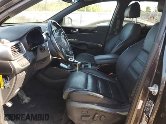 2018 Kia Sorento SX z VIN 5XYPKDA52JG391657, wystawiony jako Copart lot #65422365 z przebiegiem 133 943 mil mil oraz Szkoda całkowita • Salvage title. Historia ofert i sprzedaży dostępna na DreamBid. Obrazek 7.