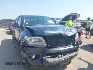 2019 Chevrolet Colorado 4WD Z71 с VIN 1GCGTDEN1K1126429, выставлен на аукционе IAAI как лот 43019766 с пробегом 180 820 миль миль и . История ставок и продаж доступна на DreamBid. Изображение 1.