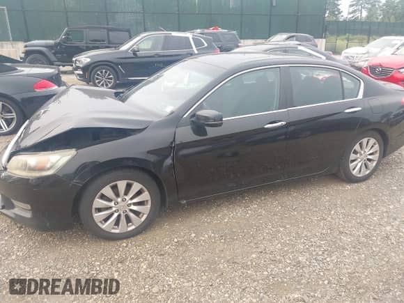 2013 Honda Accord EX z VIN 1HGCR2F78DA032179, wystawiony jako IAAI lot #42921069 z przebiegiem 147 609 mil mil oraz . Historia ofert i sprzedaży dostępna na DreamBid. Obrazek 13.