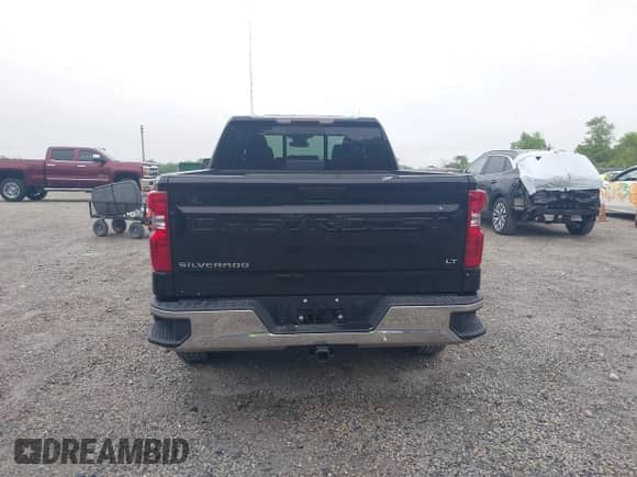 2024 Chevrolet Silverado 1500 LT with VIN 1GCRDDEK3RZ339597, listed as a IAAI auction lot 42299928 with 42,614 mi miles and . Bid and sale history available at DreamBid. Image 17.
